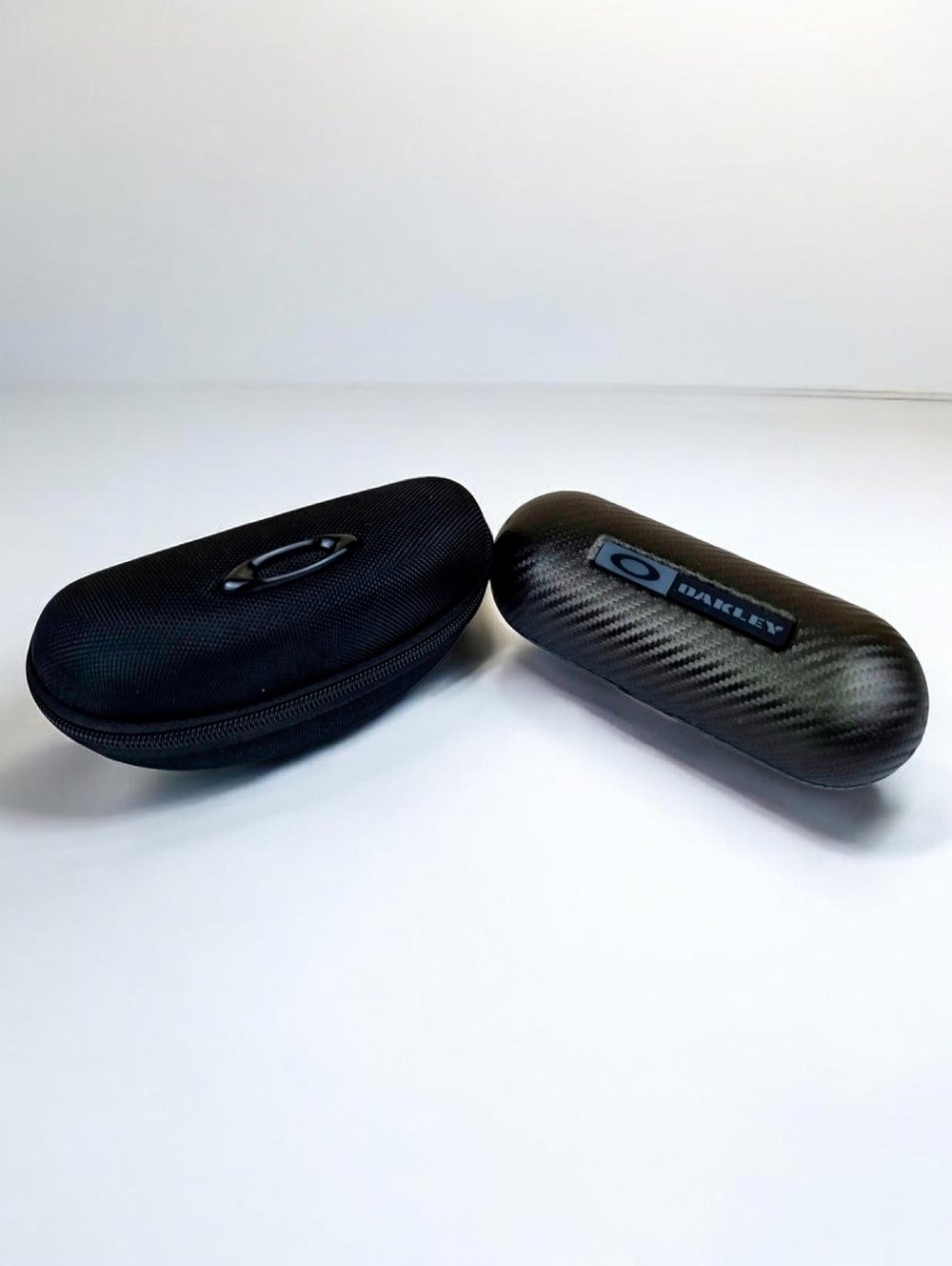 Oakley Box Carbon Fiber Metal Torpedo +Semi Hard Zip Around Case